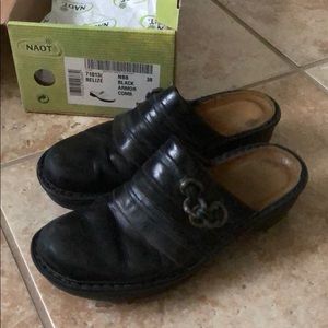 Naot Belize Leather Mules/Clogs
